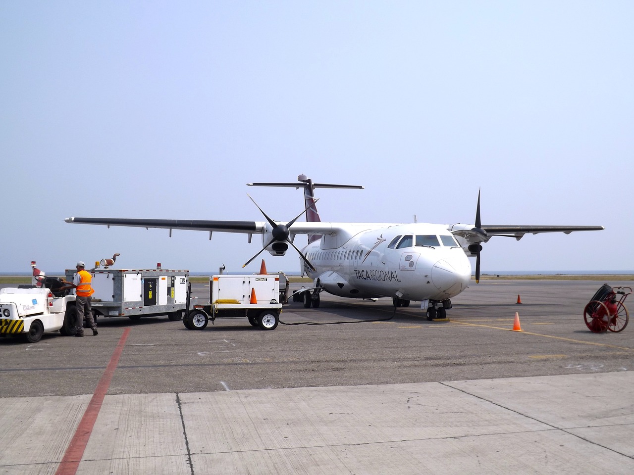 深圳小森機長最新招聘啟航，開啟航空夢想之旅