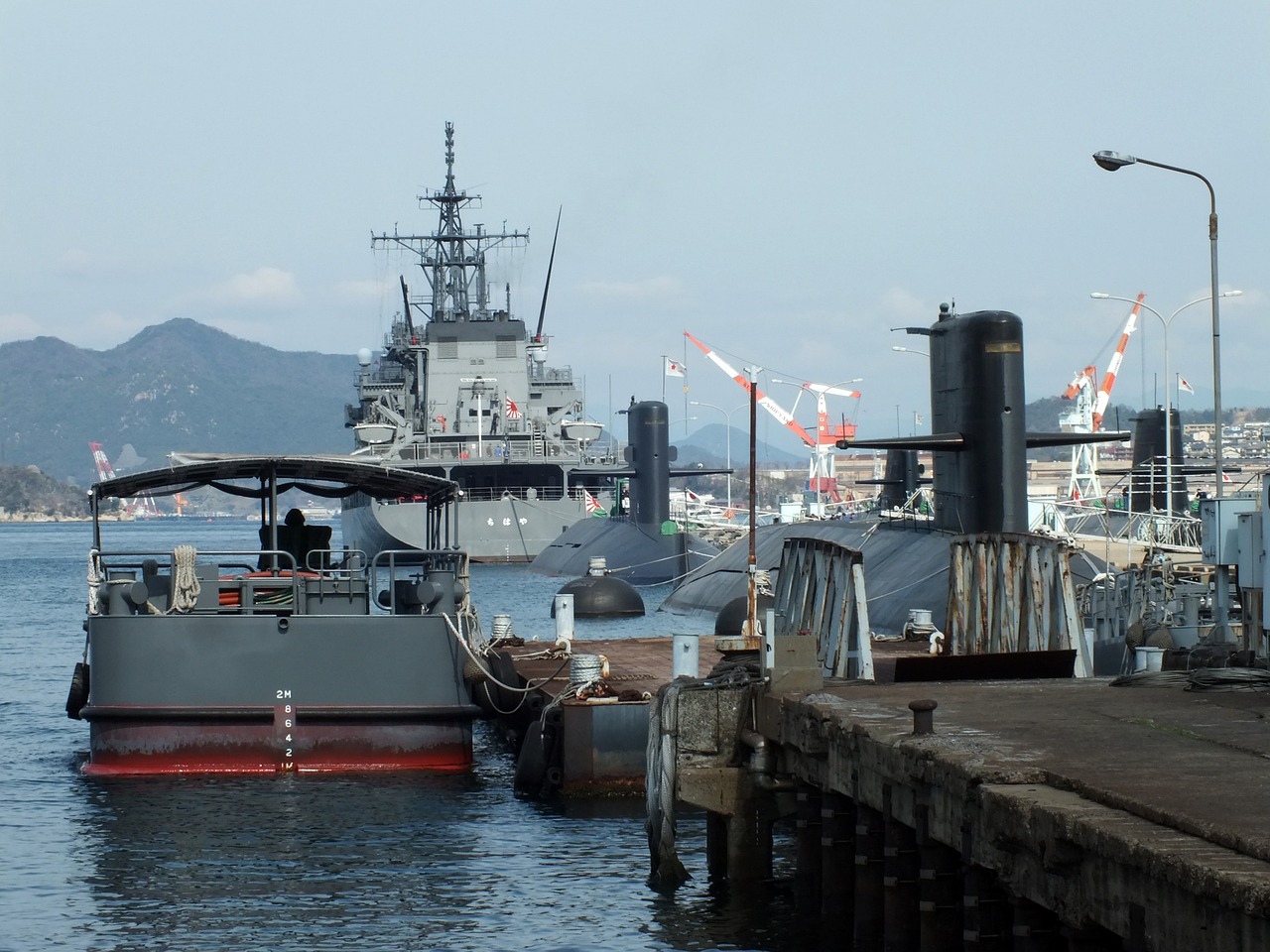 中國人民解放軍海軍遼寧艦（169艦）改裝最新進展揭秘，我國海軍艦艇改裝進展順利！